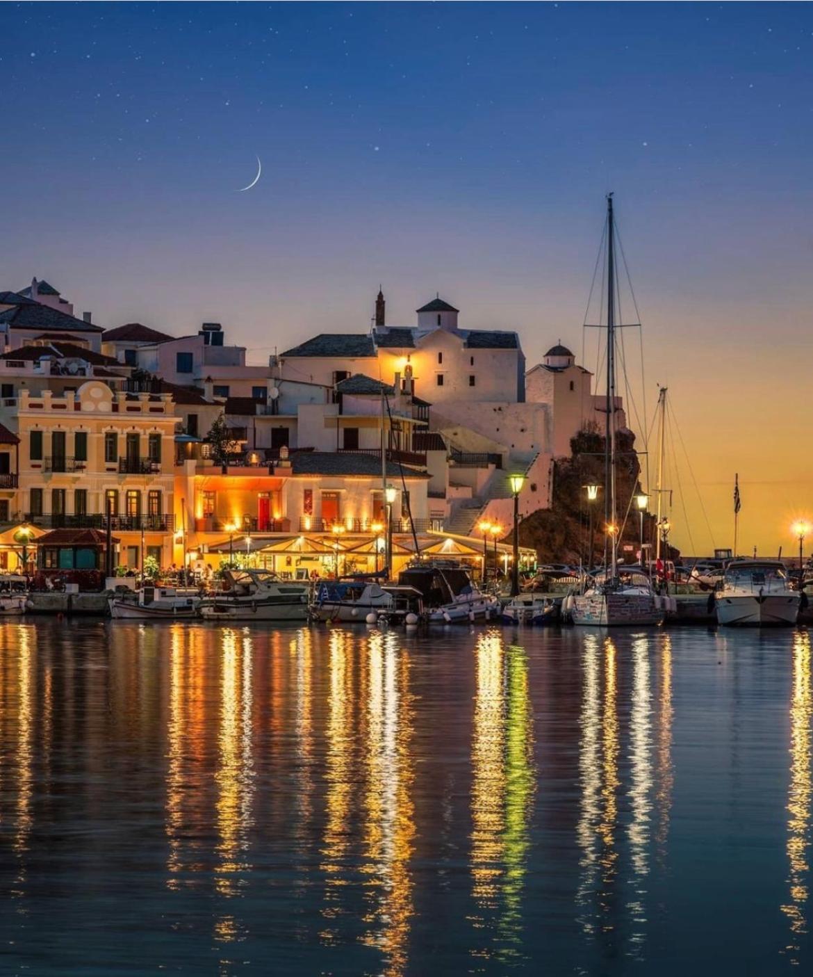 Romantic Lemonia Cottage Skopelos Town Exterior foto