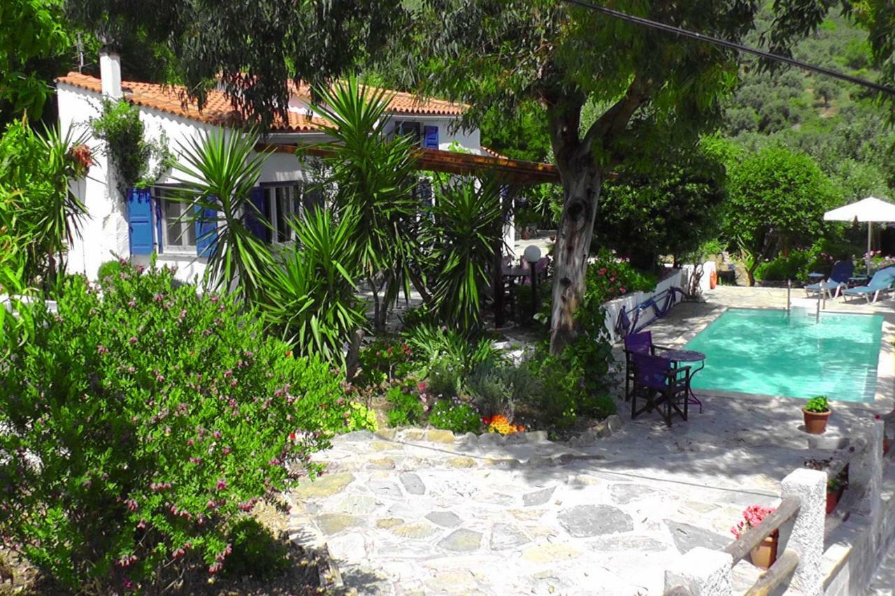 Romantic Lemonia Cottage Skopelos Town Exterior foto